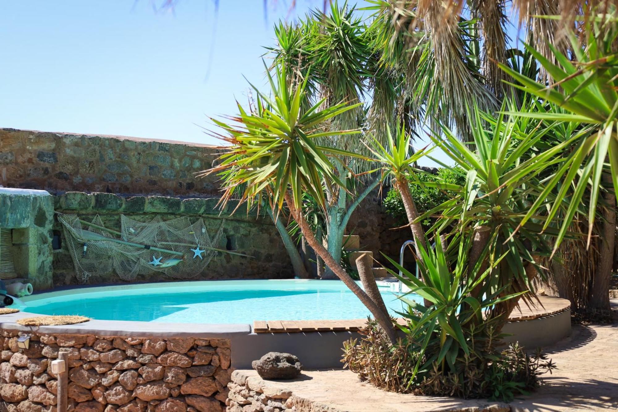 Cactus B&B Le Casette Di Marilena Pantelleria Eksteriør bilde